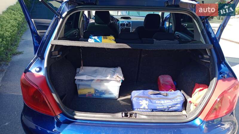 Хэтчбек Peugeot 307 2004 в Конотопе фото 5 Хэтчбек Peugeot 307 2004 в Конотопе