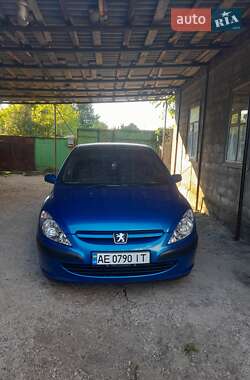 Хетчбек Peugeot 307 2003 в Дніпрі