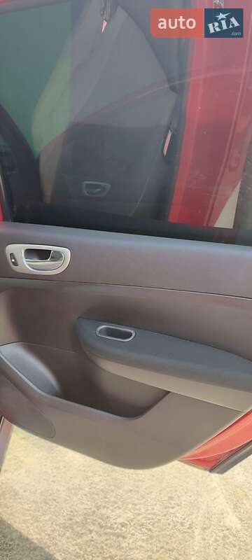 Универсал Peugeot 307 2003 в Немирове фото 3 Универсал Peugeot 307 2003 в Немирове