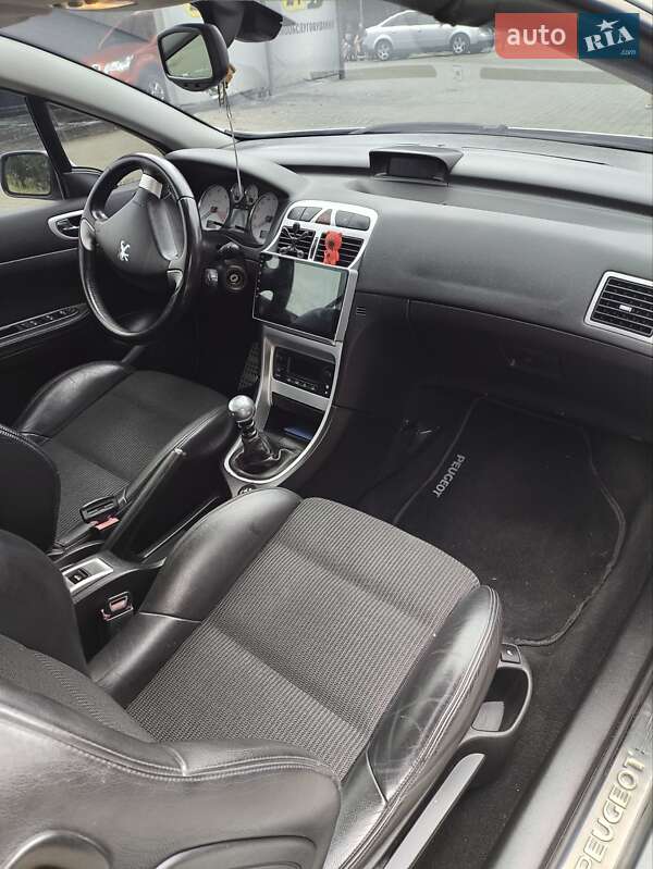 Кабриолет Peugeot 307 2006 в Першотравенске