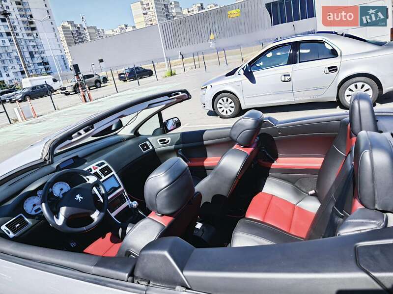 Кабриолет Peugeot 307 2005 в Киеве