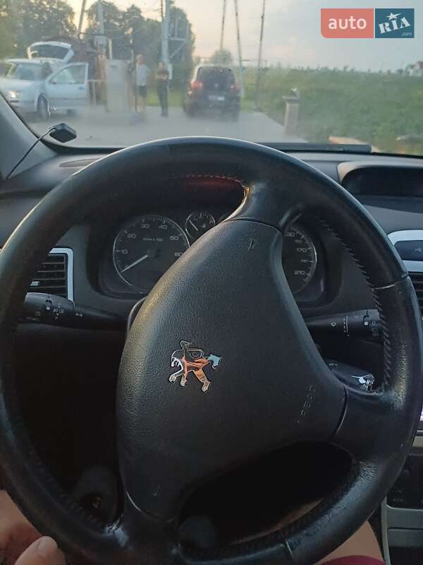 Універсал Peugeot 307 2006 в Городку