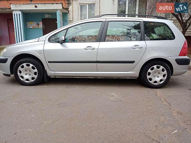Peugeot 307 2004 Peugeot 307 2004