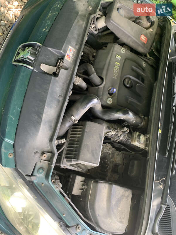 Универсал Peugeot 307 2002 в Чайках