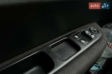 Универсал Peugeot 307 2006 в  фото 7 Универсал Peugeot 307 2006 в