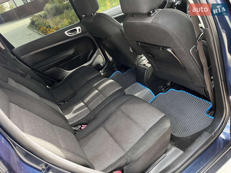 Универсал Peugeot 307 2007 в Золочеве