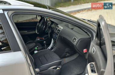 Универсал Peugeot 307 2003 в 