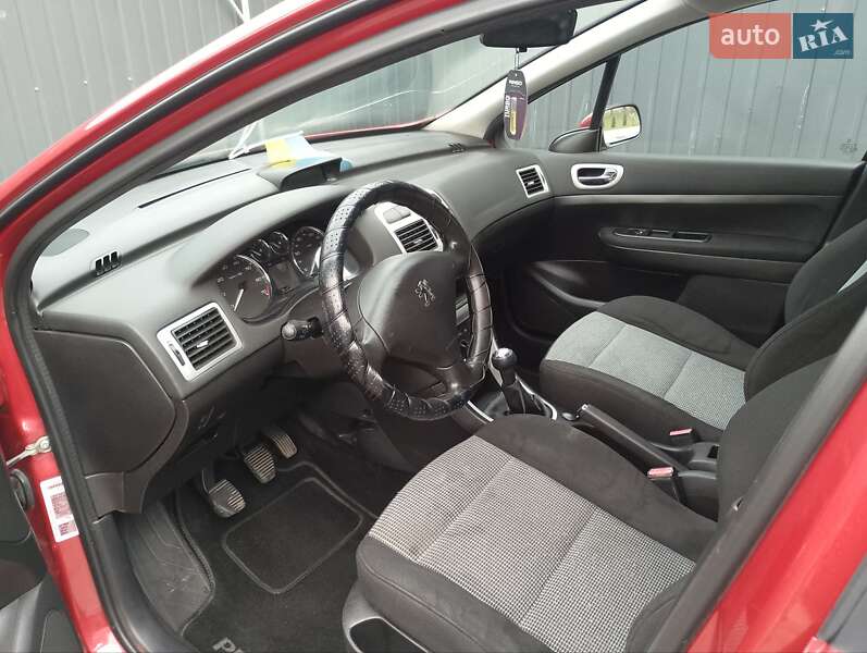 Хетчбек Peugeot 307 2006 в Тернополі