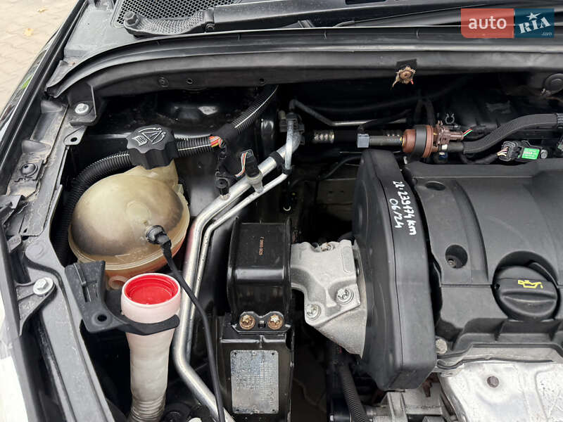 Универсал Peugeot 307 2006 в Виннице фото 47 Универсал Peugeot 307 2006 в Виннице