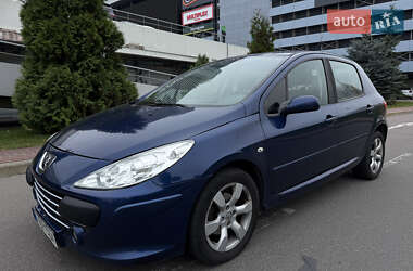 Хэтчбек Peugeot 307 2005 в Киеве