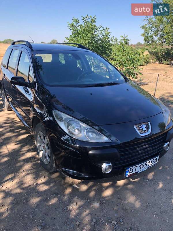 Универсал Peugeot 307 2007 в Великой Александровке