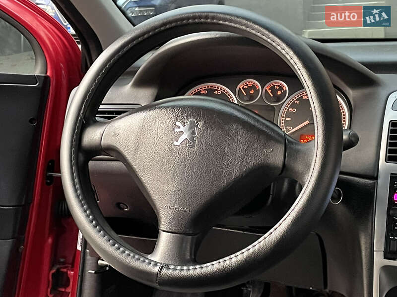 Хэтчбек Peugeot 307 2003 в Ивано-Франковске фото 14 Хэтчбек Peugeot 307 2003 в Ивано-Франковске