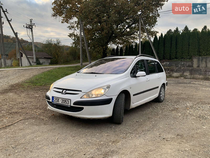 Универсал Peugeot 307 2004 в Хусте