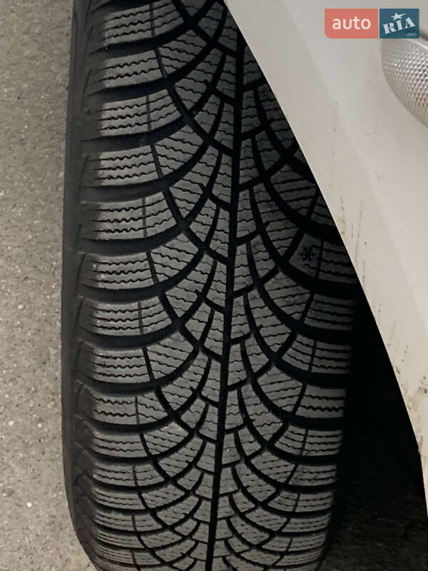 Универсал Peugeot 307 2004 в Хусте