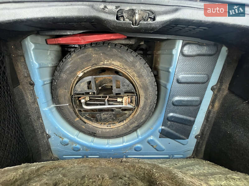 Хетчбек Peugeot 307 2003 в Полтаві