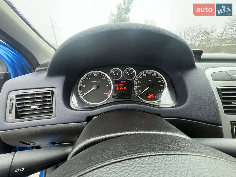 Хетчбек Peugeot 307 2003 в Полтаві