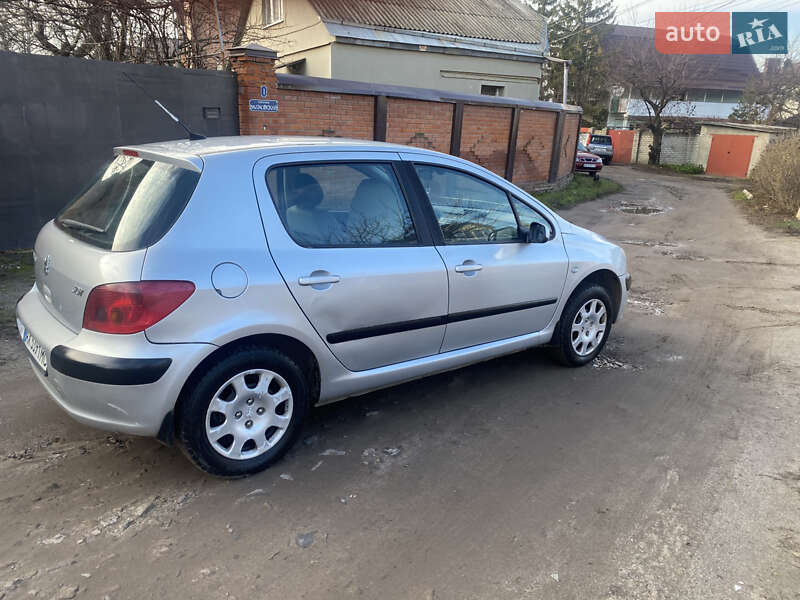 Хэтчбек Peugeot 307 2004 в Харькове