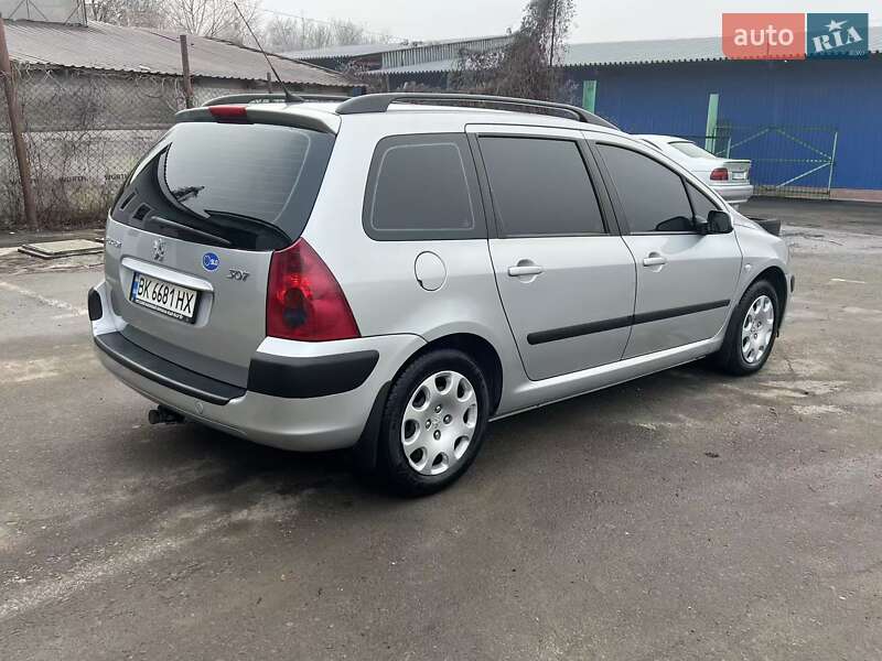 Універсал Peugeot 307 2003 в Рівному