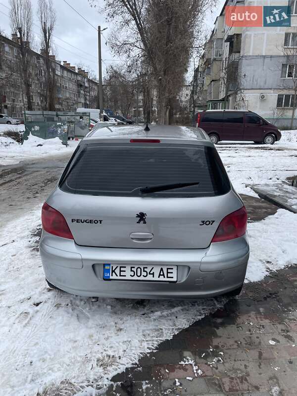 Хэтчбек Peugeot 307 2004 в Днепре