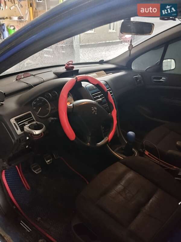 Универсал Peugeot 307 2003 в Калиновке