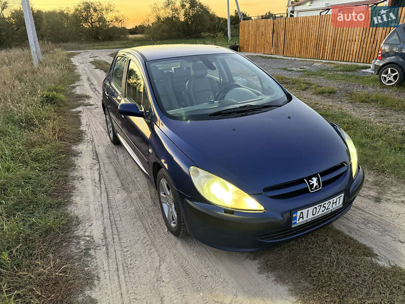 Хэтчбек Peugeot 307 2001 в Киеве