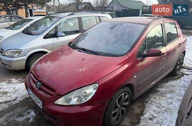 Хэтчбек Peugeot 307 2004 в Снигиревке
