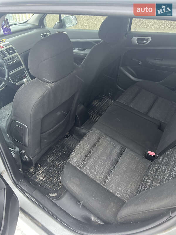 Универсал Peugeot 307 2005 в Ровно