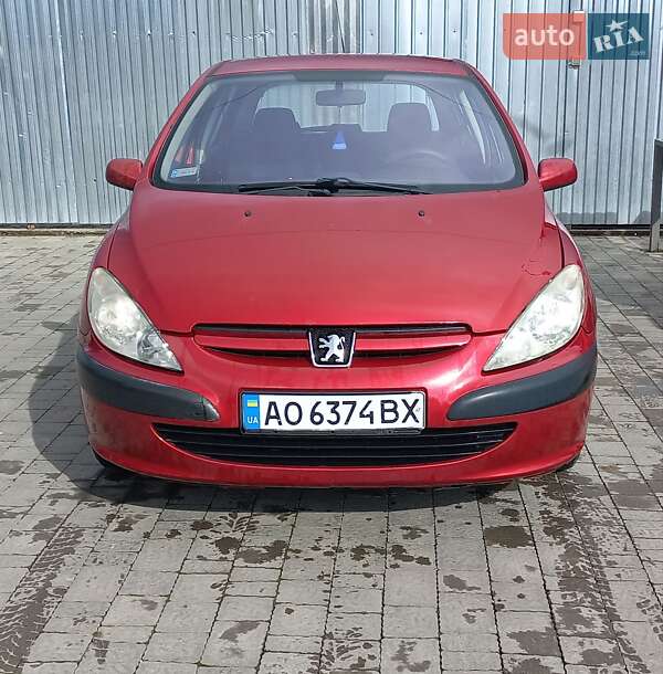 Хэтчбек Peugeot 307 2004 в Ужгороде