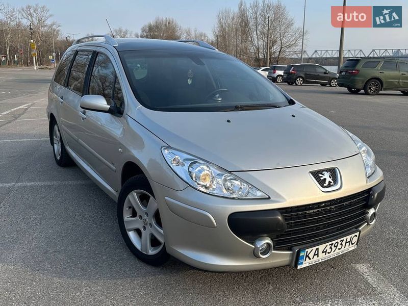 Универсал Peugeot 307 2005 в Киеве