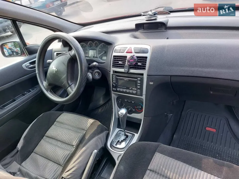 Peugeot 307