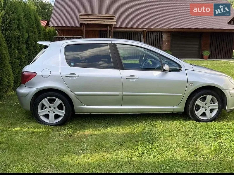 Peugeot 307