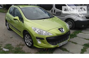 Хэтчбек Peugeot 308 2008 в Львове