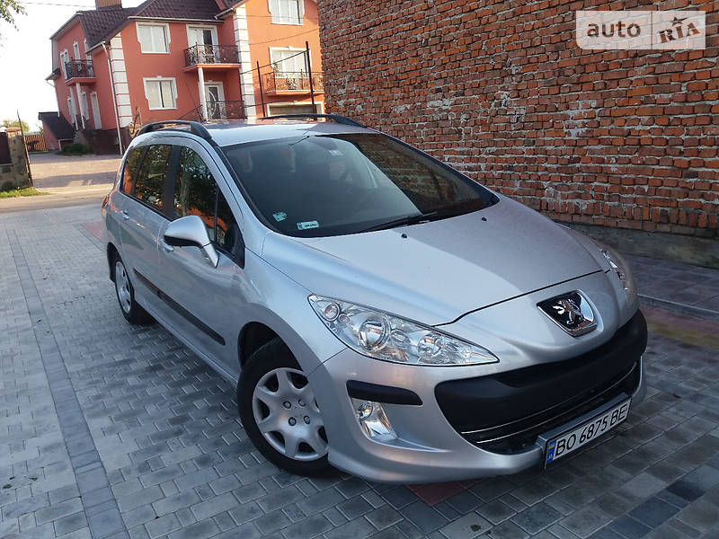 Универсал Peugeot 308 2011 в Тернополе