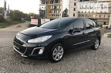 Хэтчбек Peugeot 308 2011 в Тернополе