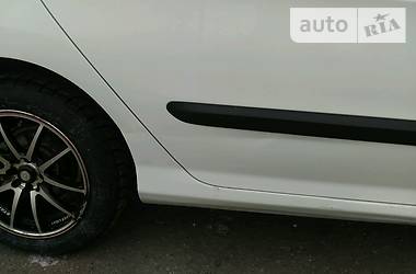 Хэтчбек Peugeot 308 2008 в Киеве