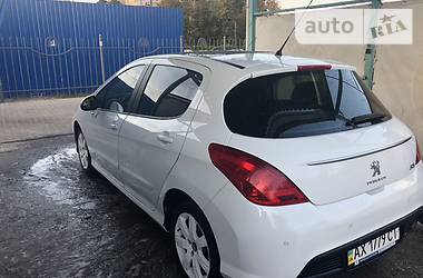 Хэтчбек Peugeot 308 2012 в Харькове