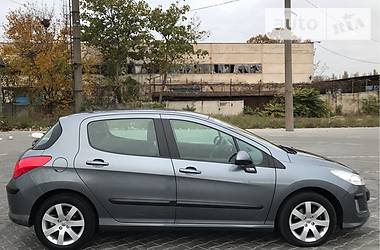 Хэтчбек Peugeot 308 2011 в Одессе