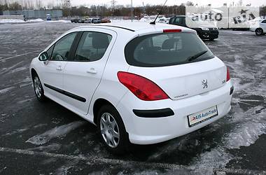 Хэтчбек Peugeot 308 2010 в Киеве