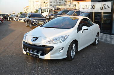 Кабриолет Peugeot 308 2011 в Киеве