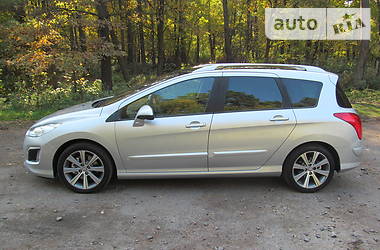 Универсал Peugeot 308 2011 в Бродах