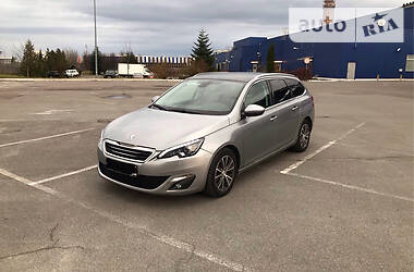 Универсал Peugeot 308 2015 в Львове