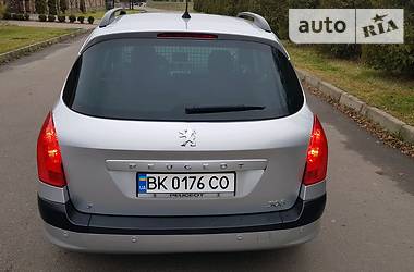 Универсал Peugeot 308 2009 в Ровно