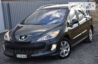 Универсал Peugeot 308 2010 в Дрогобыче