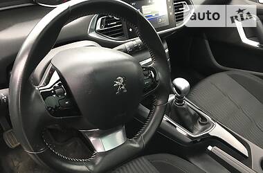 Универсал Peugeot 308 2014 в Киеве