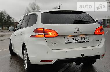 Универсал Peugeot 308 2014 в Луцке