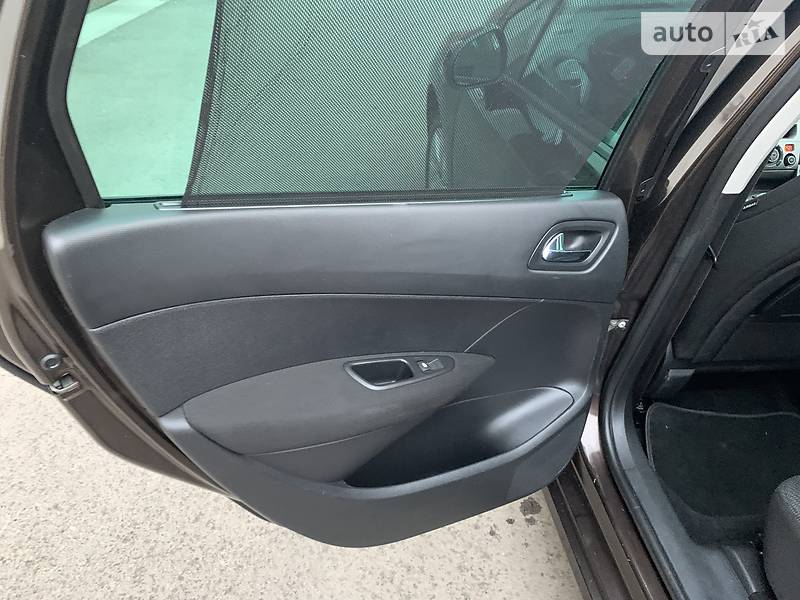 Універсал Peugeot 308 2012 в Рівному