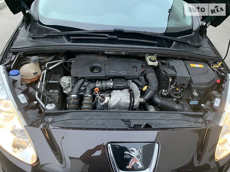 Універсал Peugeot 308 2012 в Рівному