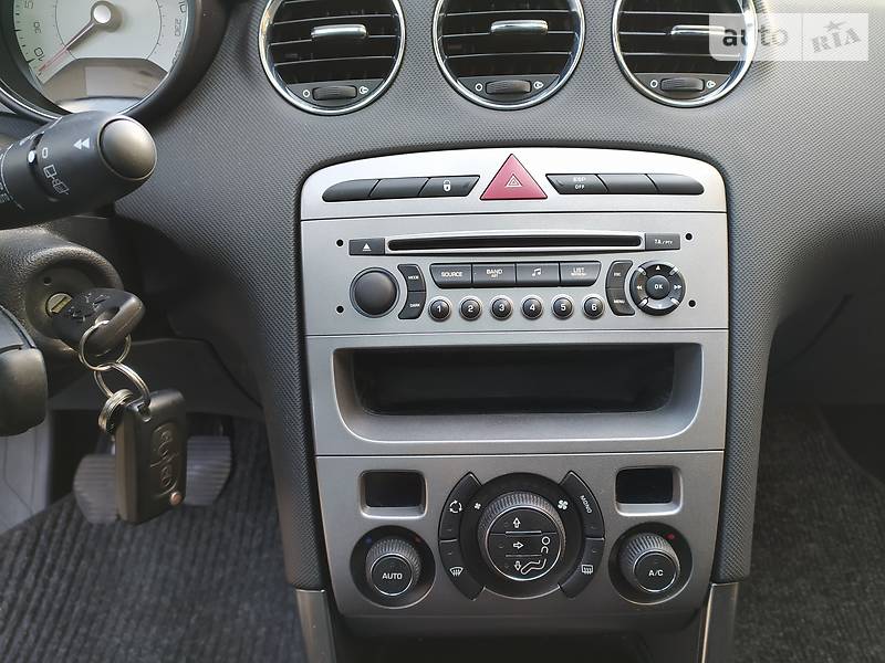 Універсал Peugeot 308 2010 в Івано-Франківську