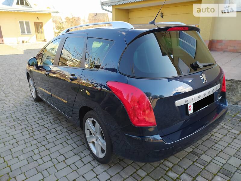 Універсал Peugeot 308 2010 в Івано-Франківську