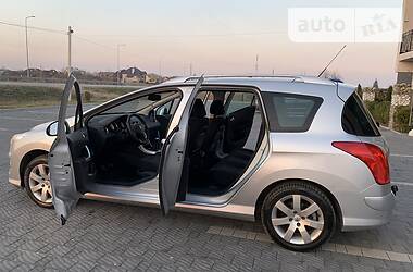 Універсал Peugeot 308 2009 в 